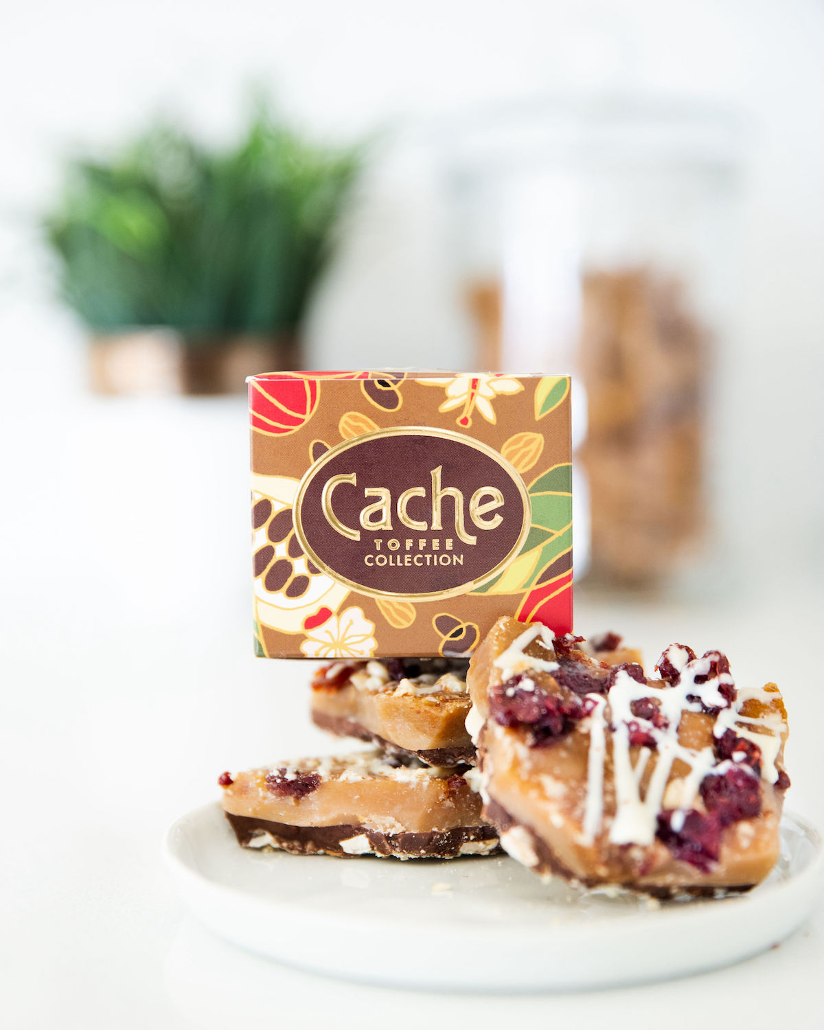 Cache-toffee-of-the-month-subscription-3