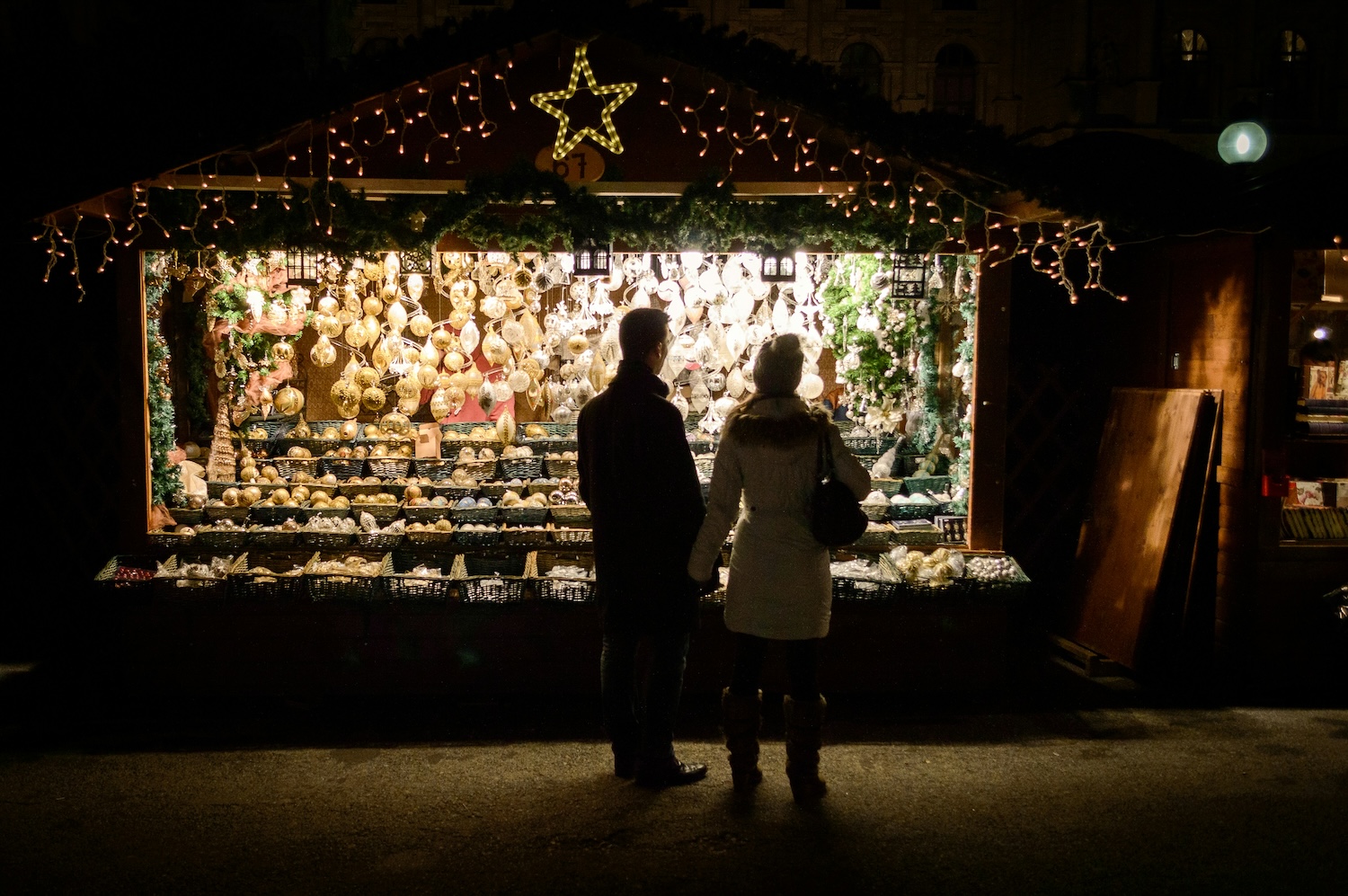 5 Cozy Utah Traditions That Go Better with Cache Toffee